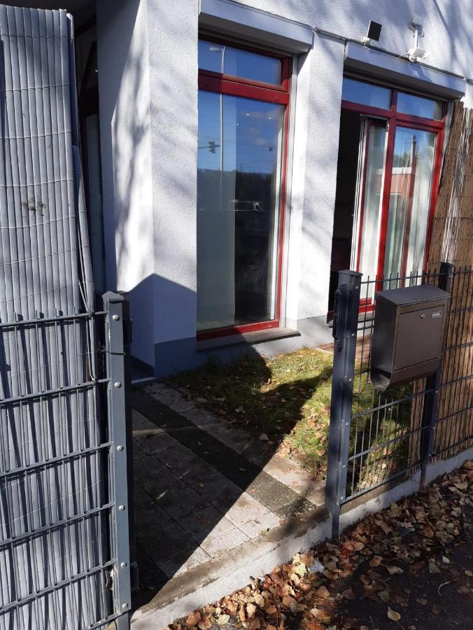 Luxurioese Wohnung Mit Eigenem Garten 奥格斯堡 外观 照片