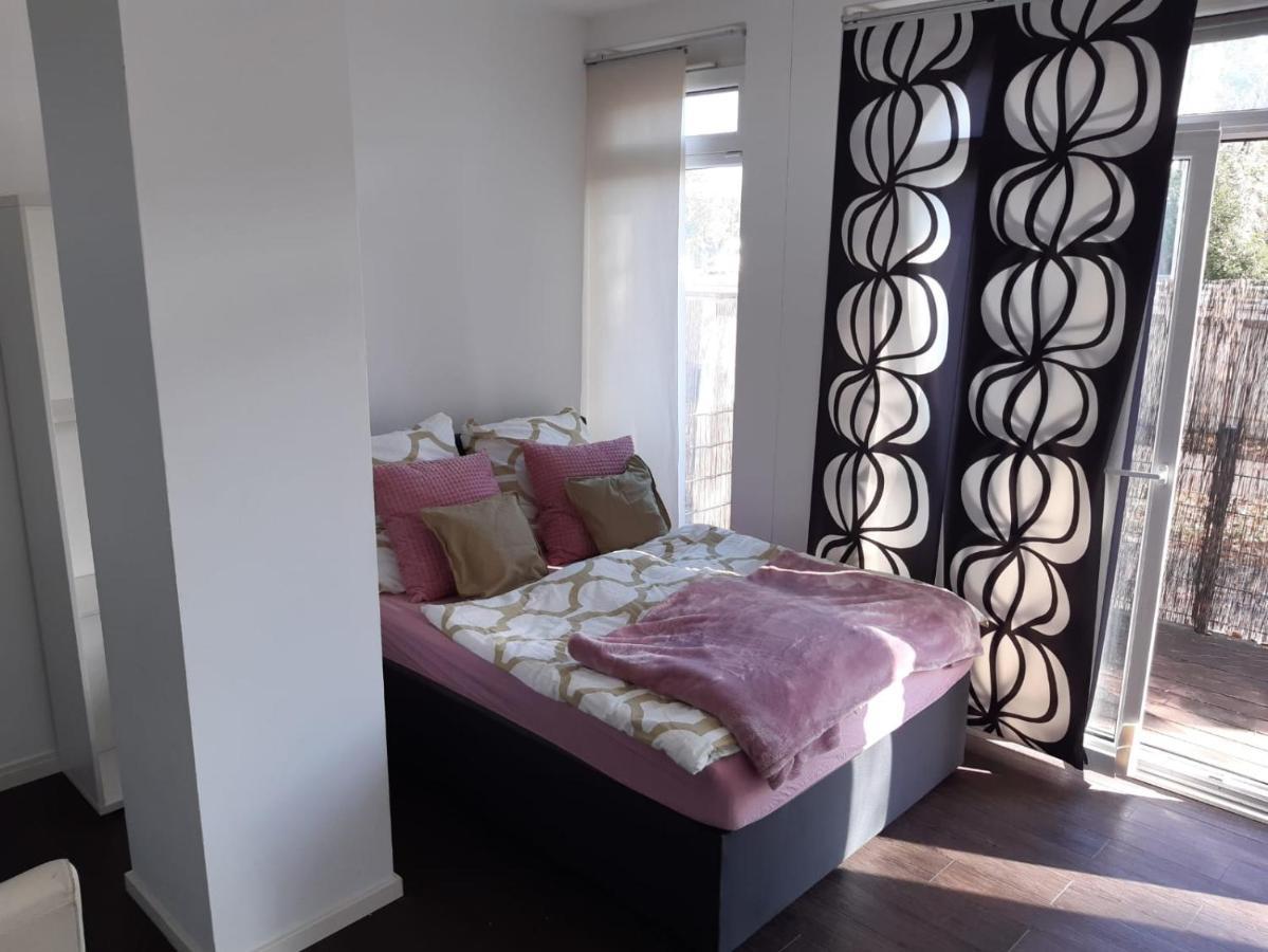 Luxurioese Wohnung Mit Eigenem Garten 奥格斯堡 外观 照片